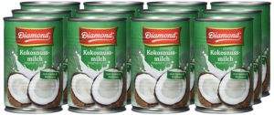 Diamond Kokosnussmilch Dosen vor weissem Hintergrund